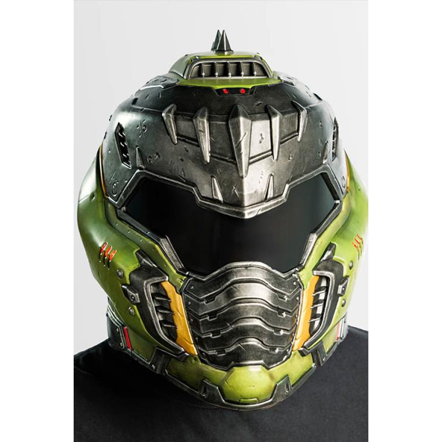 Doom: The Dark Ages Doom Slayer Helmet