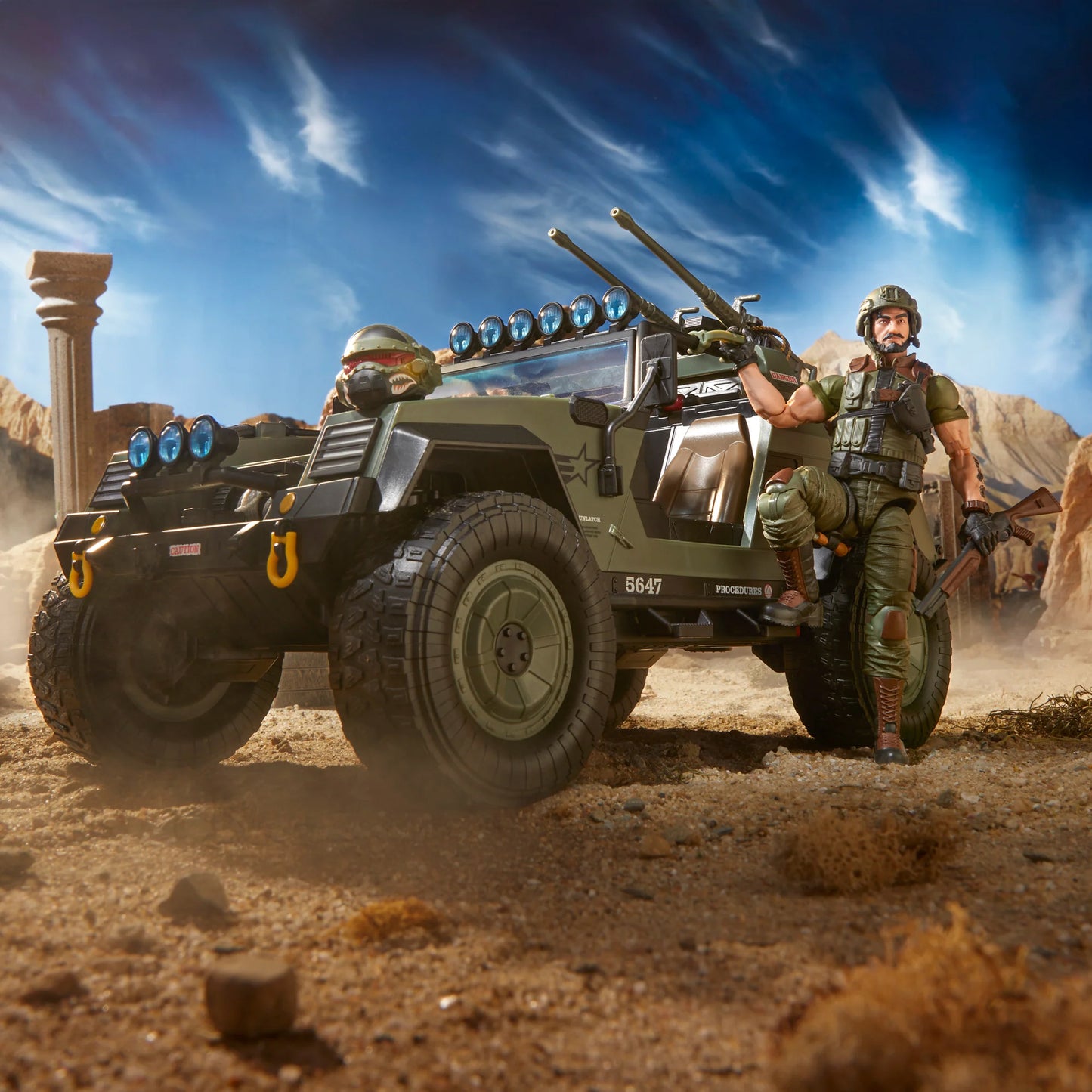 G.I. Joe Classified Series Clutch with VAMP (Multi-Purpose Attack Vehicle) EXCLUSIVA