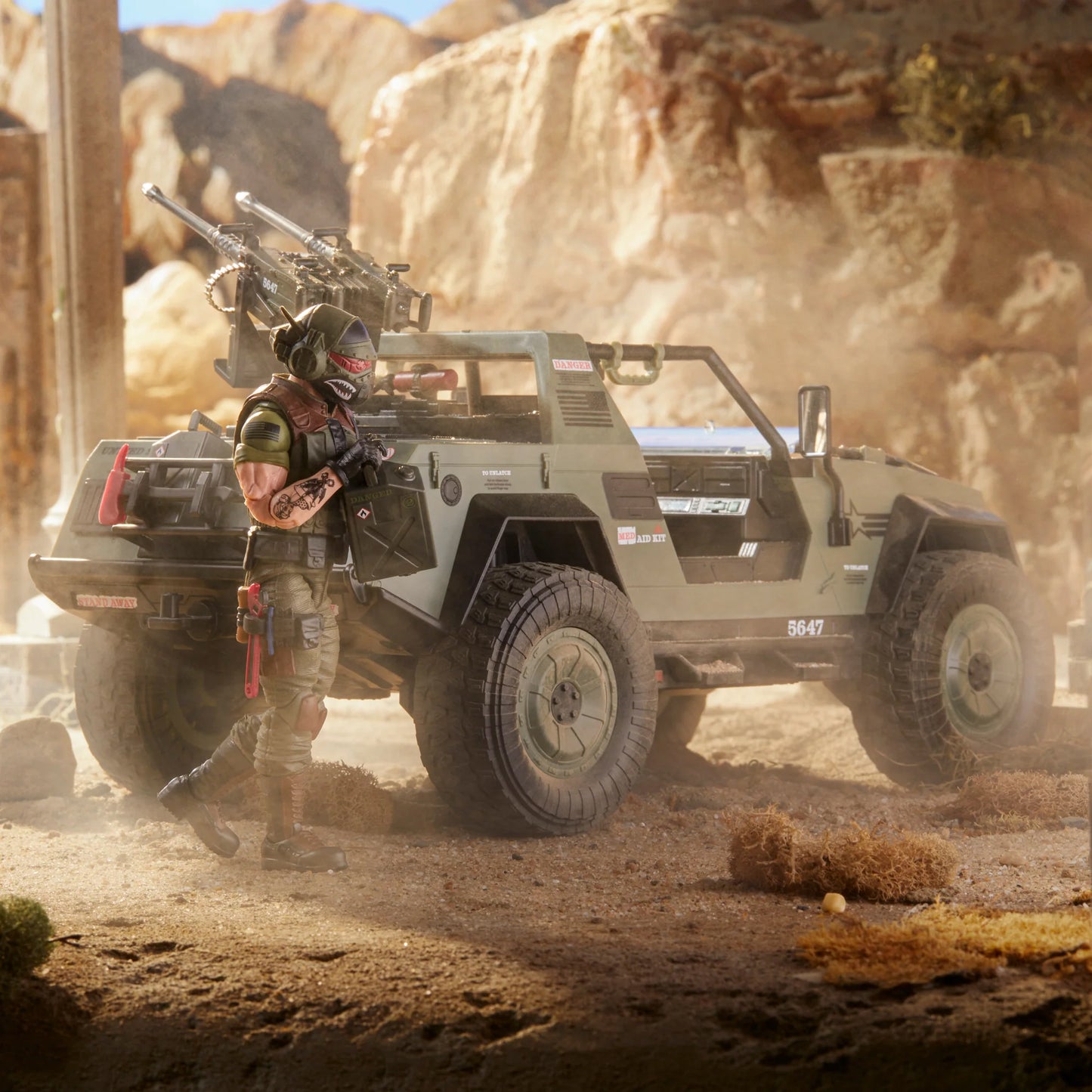 G.I. Joe Classified Series Clutch with VAMP (Multi-Purpose Attack Vehicle) EXCLUSIVA