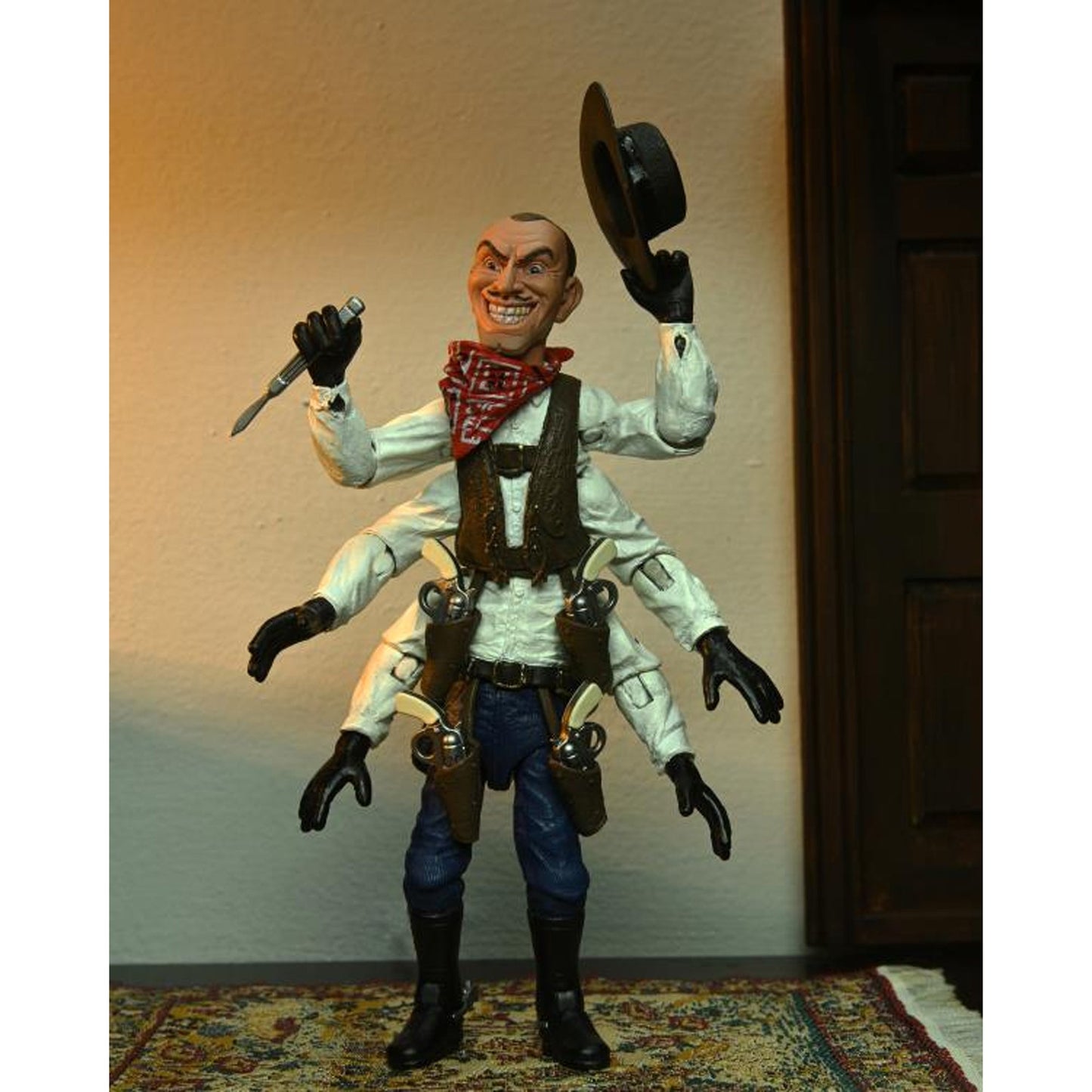 NECA Puppet Master Ultimate Six-Shooter & Jester 2do Pago