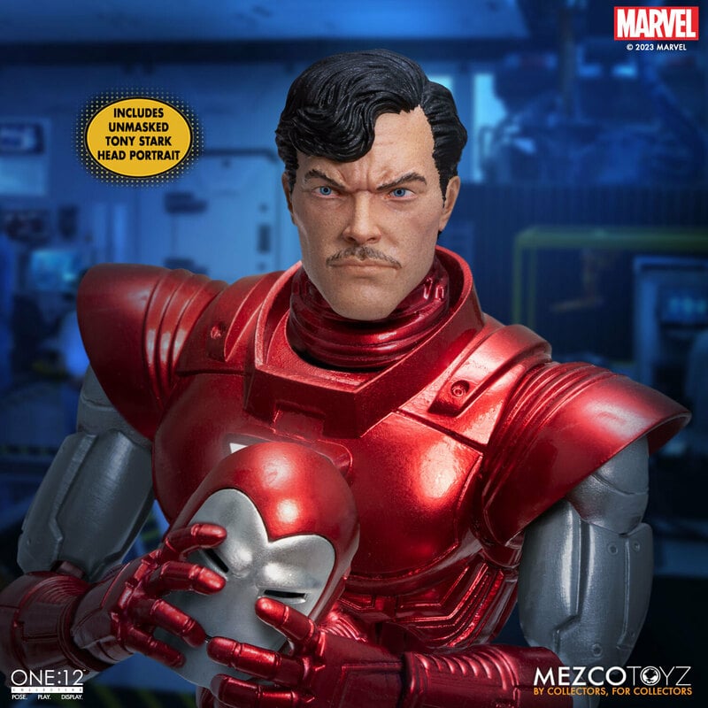 Mezco One:12 Silver Centurion