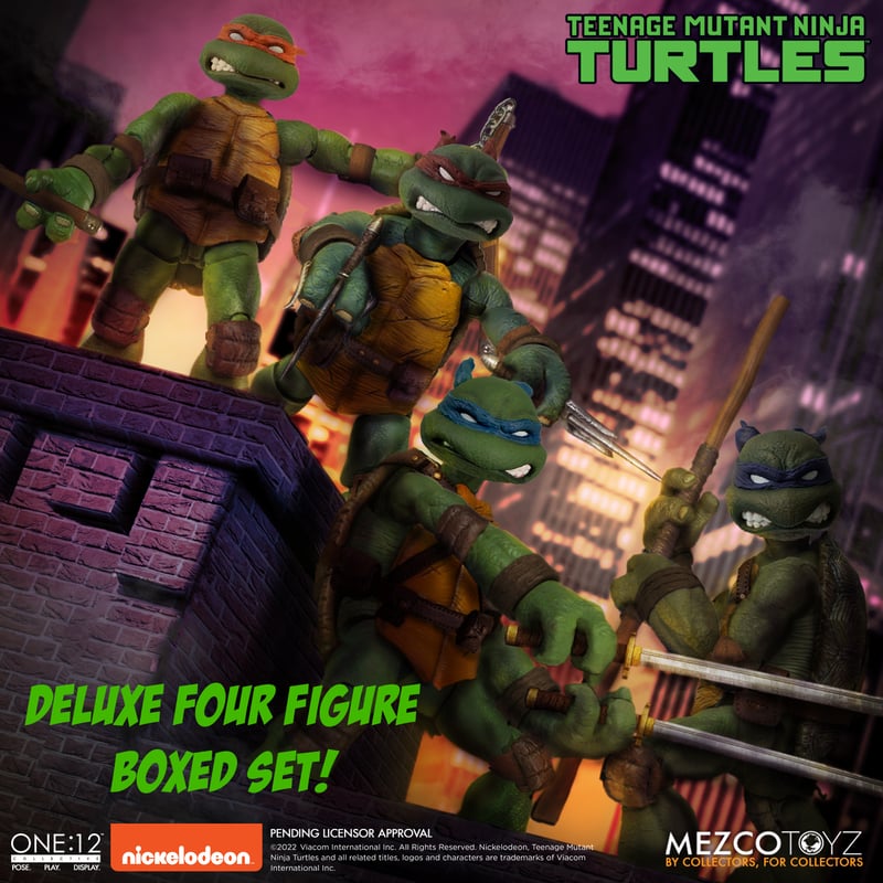 Mezco One:12 Teenage Ninja Turtles Deluxe Set
