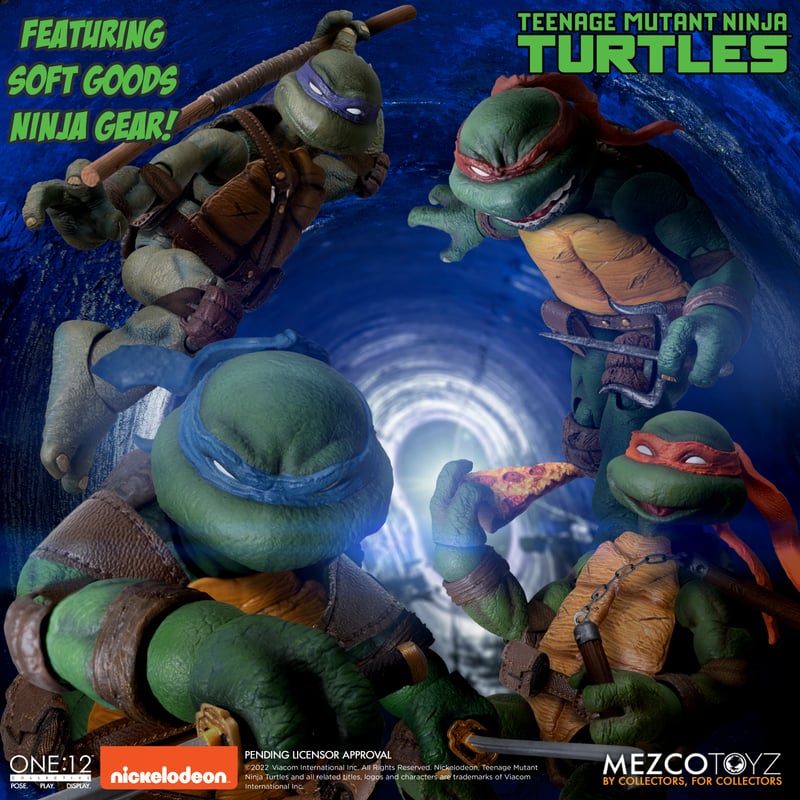 Mezco One:12 Teenage Ninja Turtles Deluxe Set