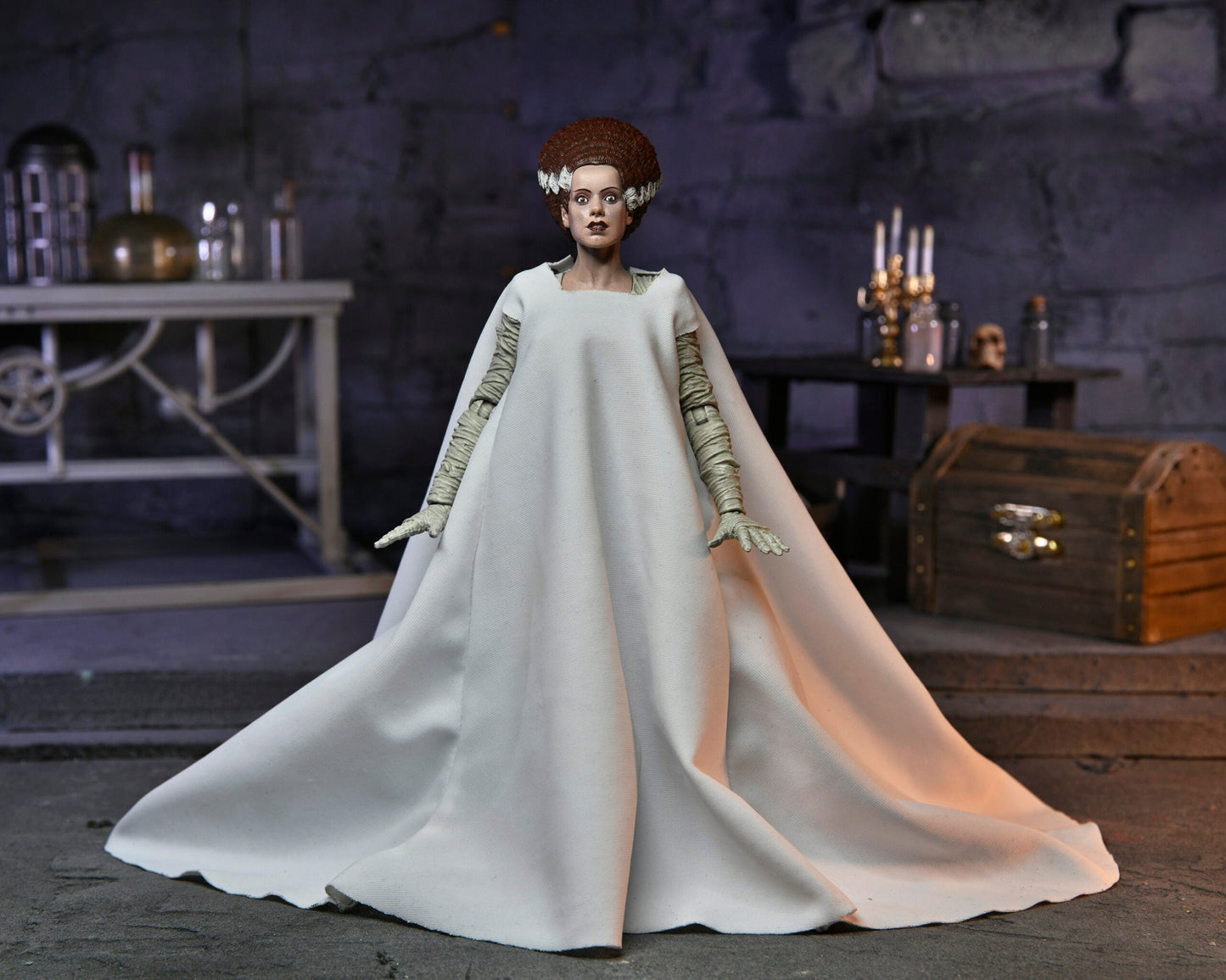 NECA Ultimate Bride Of Frankenstein (Color) 2do Pago