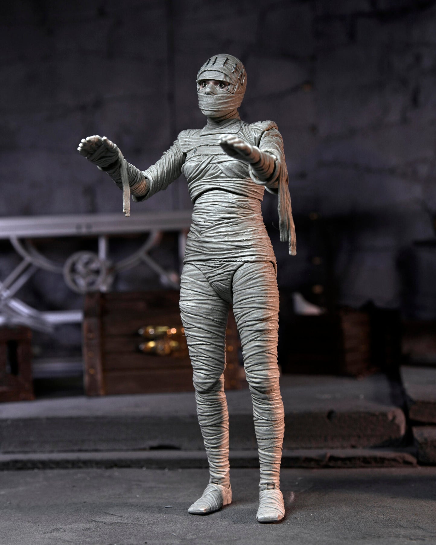 NECA Ultimate Bride Of Frankenstein (Color) 2do Pago