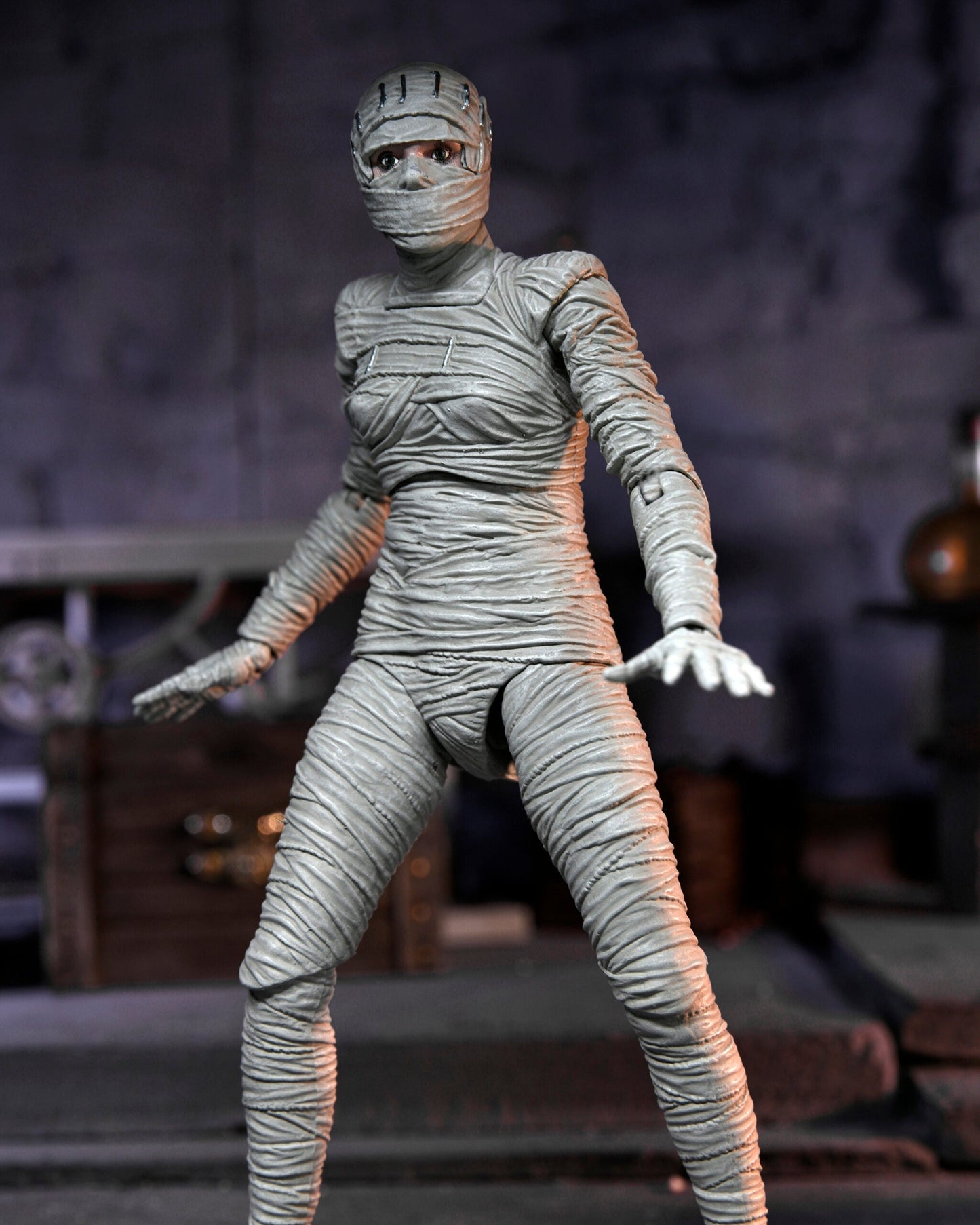 NECA Ultimate Bride Of Frankenstein (Color) 2do Pago