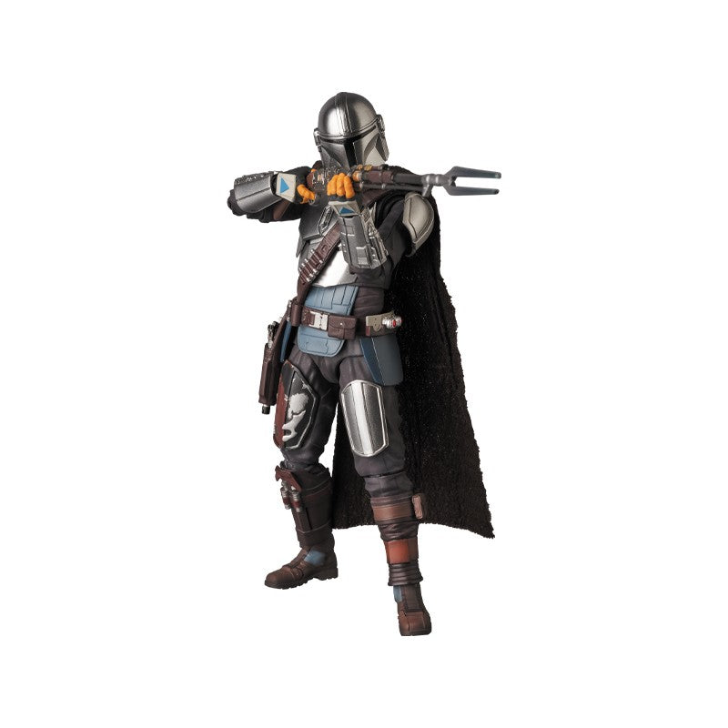 MAFEX The Mandalorian (Beskar Armor) 2do Pago